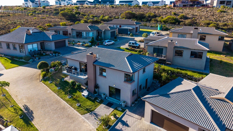 4 Bedroom Property for Sale in Seemeeu Park Western Cape